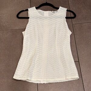 Banana Republic Sleeveless Off White Chevron Textured Top